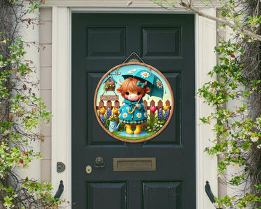 Welcome Cow Colorful Door Hanger - Bright Wooden Sign, Fun Home Decor for Front Door, Seasonal & Year-Round Use, Vibrant Entryway Accent